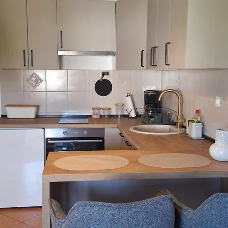 Bowie & Morgan Apartment Porec